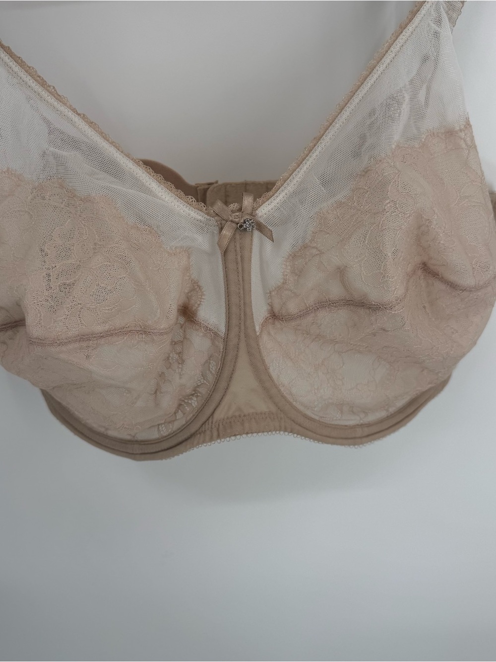 Wacoal 855186 Size 44H Bra Nude Beige Lace Polka Dot Full Coverage underwire - Picture 3 of 6